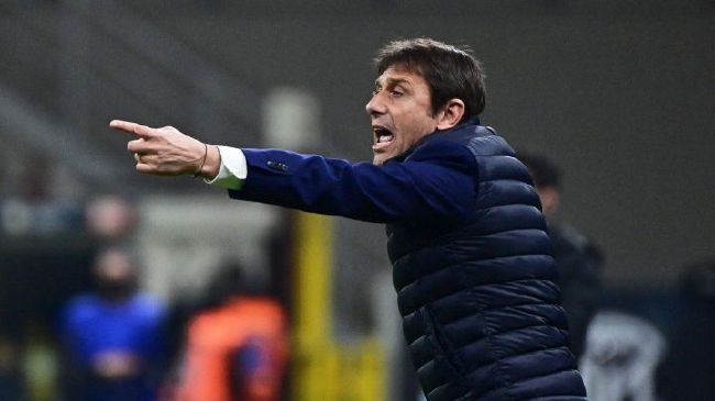 美女咖啡馆